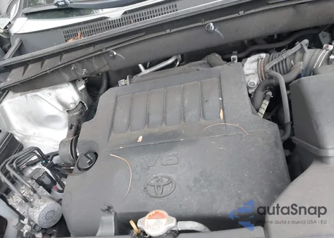 2016 Toyota Highlander Xle V6 z USA, uszkodzony, nr VIN 5TDJKRFH6GS258403